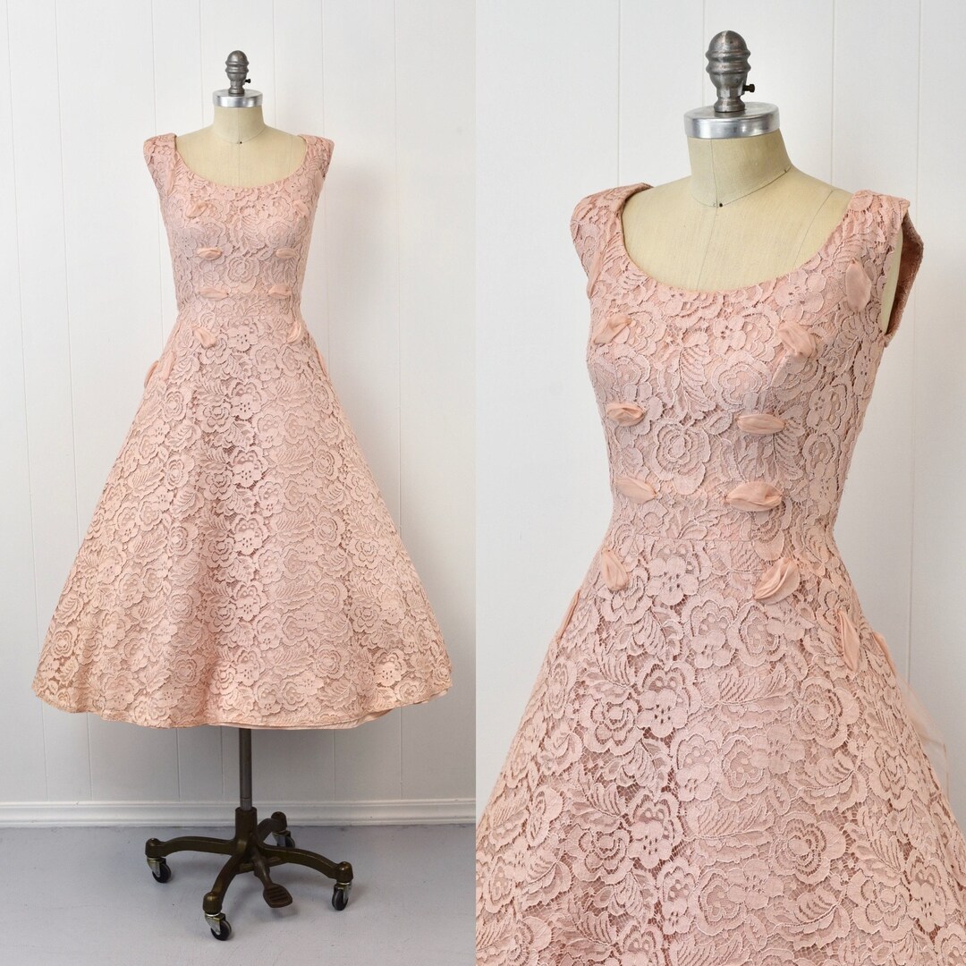 1950s Dusty Rose Pink Floral Lace Robert-martin New York Party