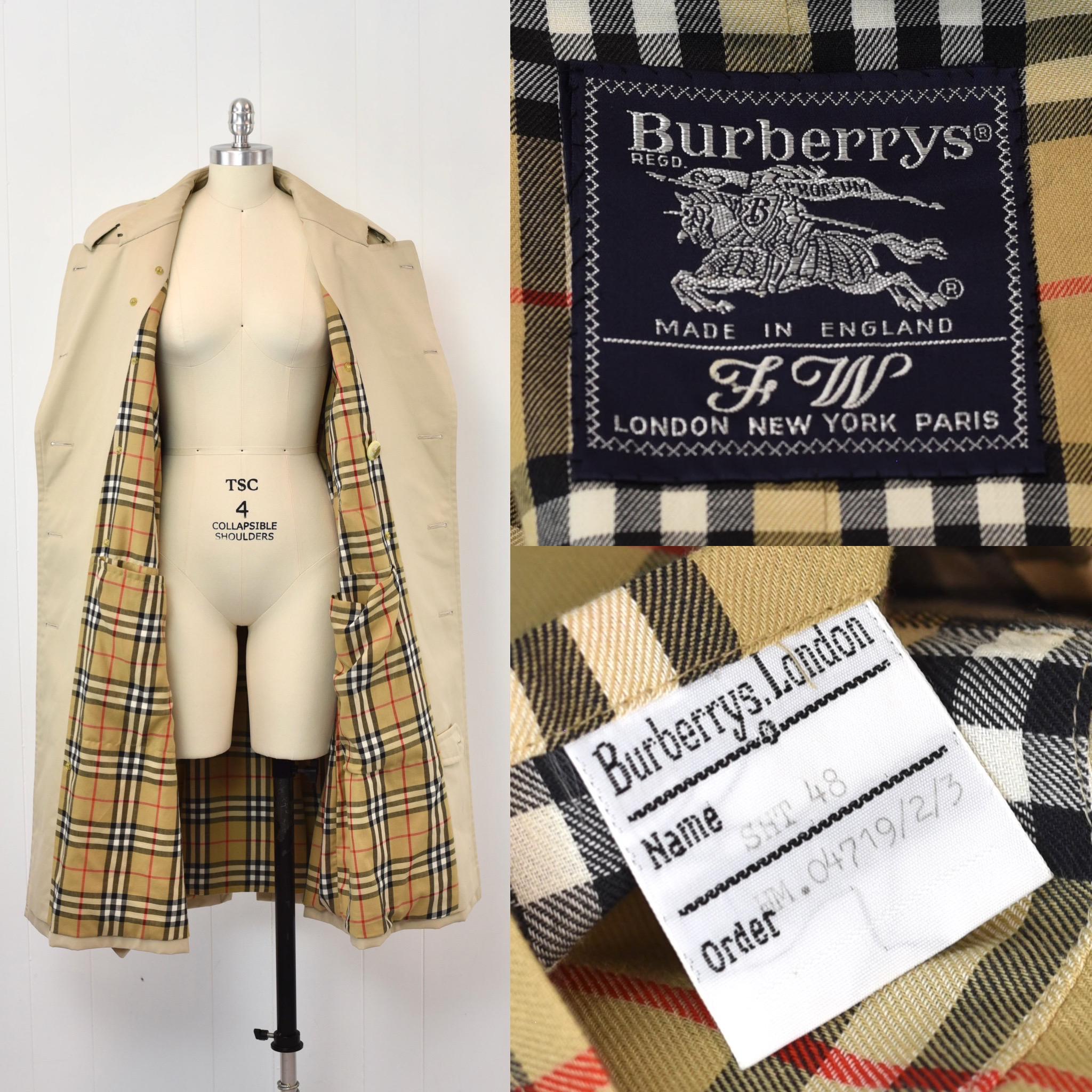 1980s Burberrys Classic Khaki Tan Trench Coat Jacket With 1980s Burberrys Classic Khaki Tan Trench Coat Jacket With
