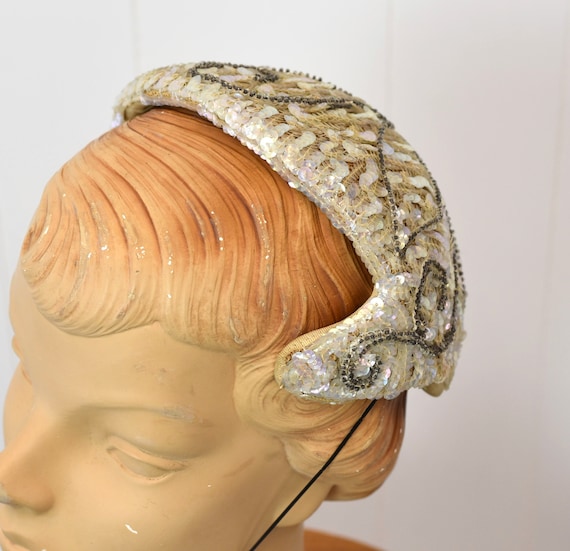 1950s Sequin Beaded Bridal Wedding Skull Cap Fasc… - image 5