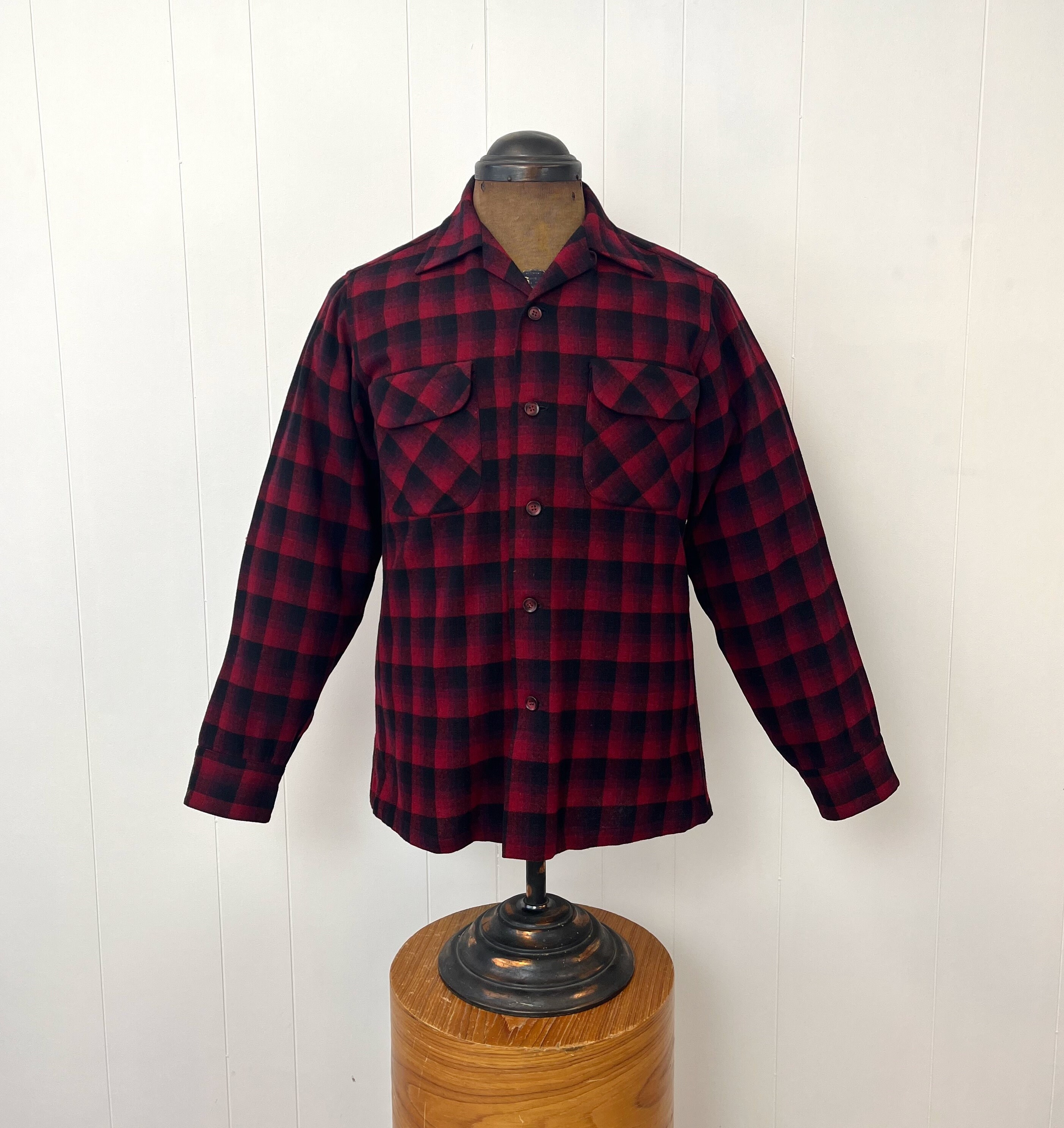 1960s Pendleton Red Black Plaid Print Wool Flannel Long Sleeve