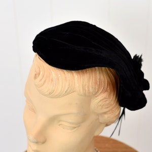 1940s Black Velvet Feathered Hat image 3