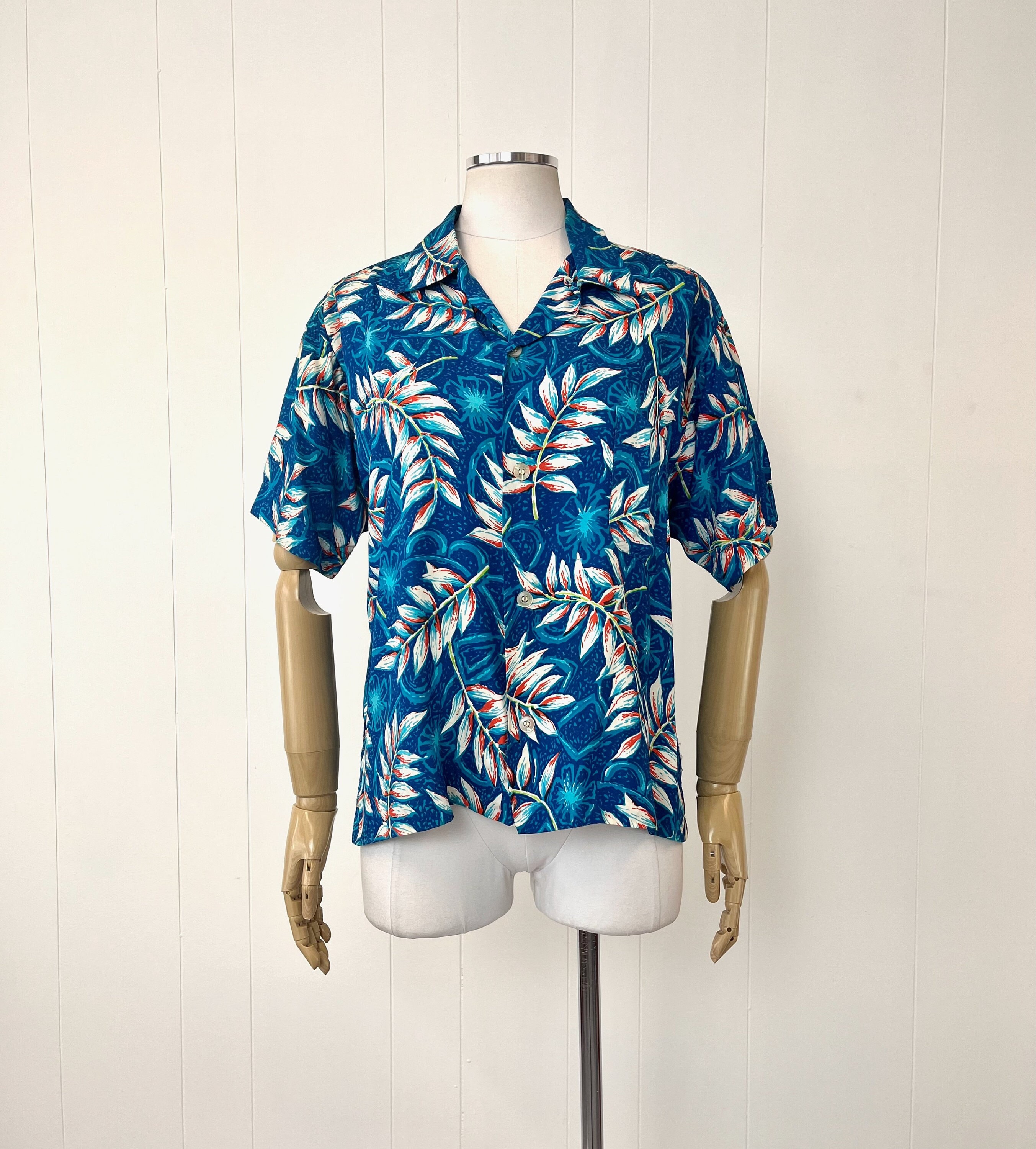 60-70s vintage 刺し子　50s rayon rockabilly 1950s Blue Hawaiian Surf & Sun Rockabilly Rayon Tiki Shirt - Etsy