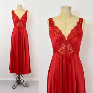 1970s/1980s Red Lace Nylon Vandemere Boudoir Lingerie Nightgown Maxi Dress