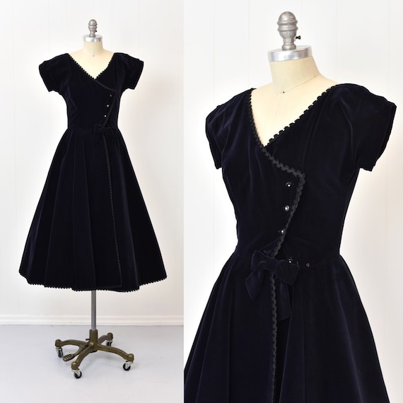 1950s Blue Velvet Bow Party Dress Gown - image 1