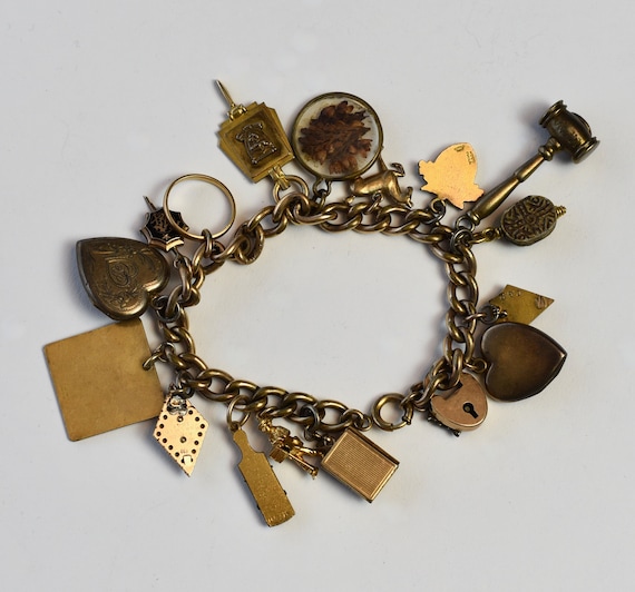 RARE 1940s Gold Sweetheart Charm Bracelet - image 5