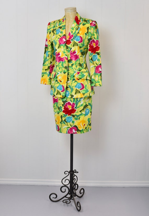 1980s/1990s Adrienne Vittadini Floral Suit Set - image 3