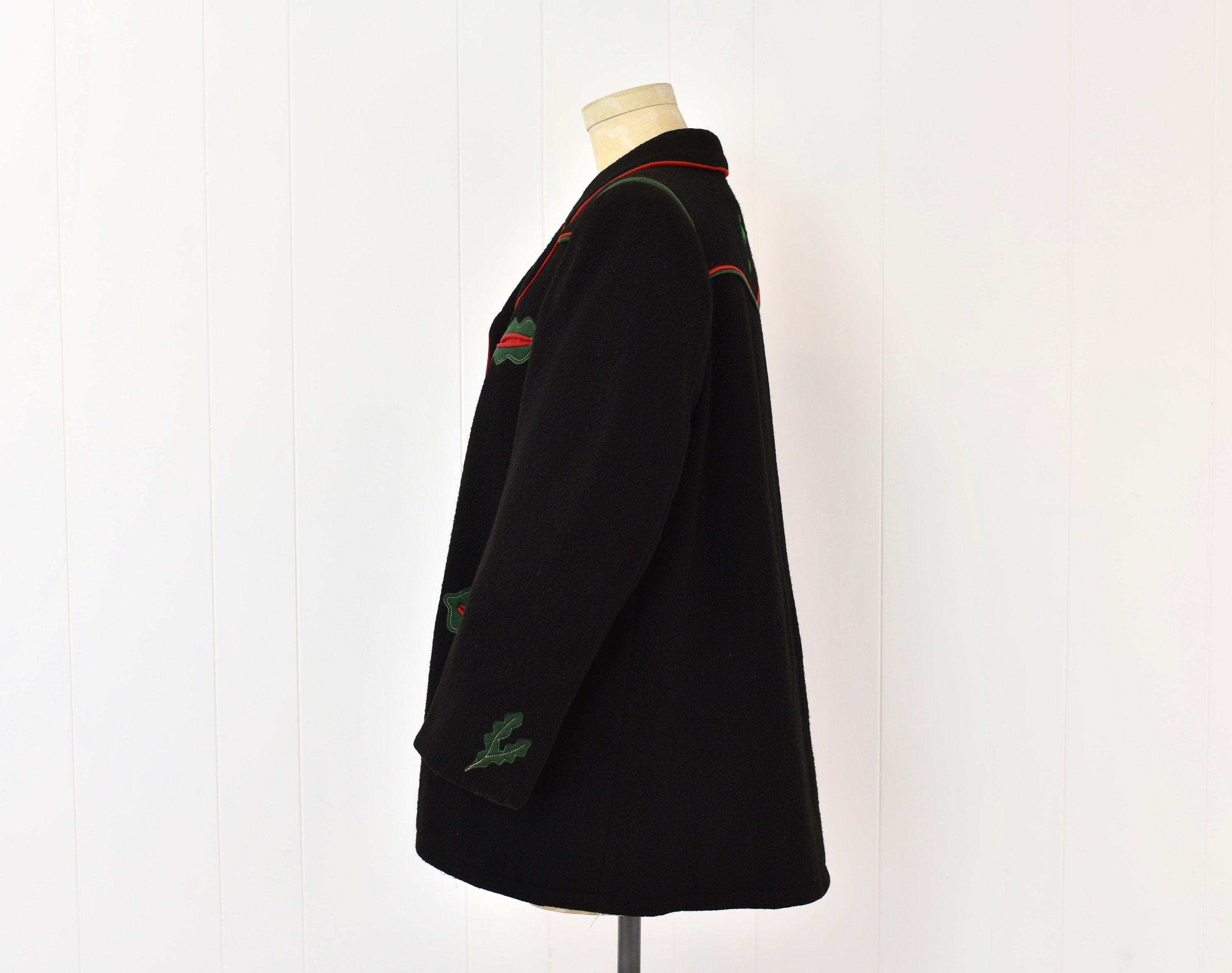 ジャケット・アウター Embroidered Design Tyrolean Jacket Lukas Tyrolean Boiled Wool Jacket - Robert W. Stolz