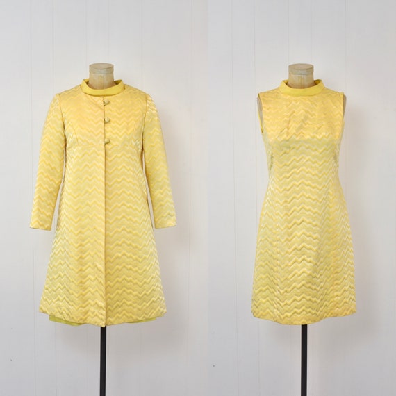 1960s Yellow Brocade Chevron Patterned Mod Dress … - image 1