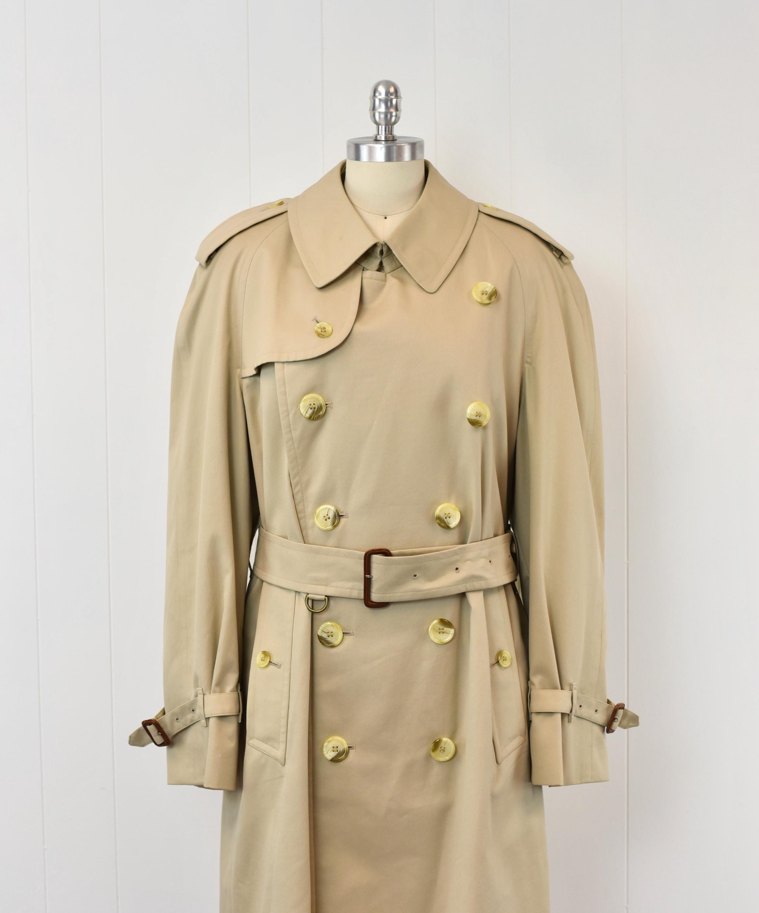 1980s Burberrys Classic Khaki Tan Trench Coat Jacket With 1980s Burberrys Classic Khaki Tan Trench Coat Jacket With