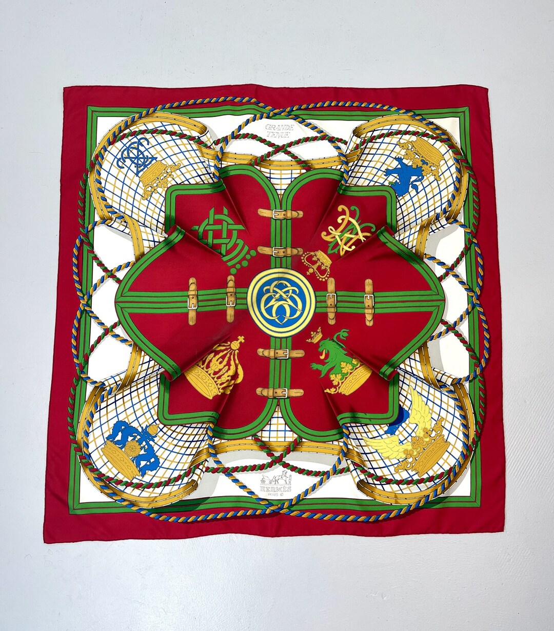 Vintage Hermes Paris Grande Tenue Henri D'origny Red Green Emblem