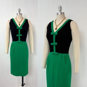 1950s Saks Fifth Avenue Green Black Color Block Bow Wool Pencil Wiggle Cocktail Dress