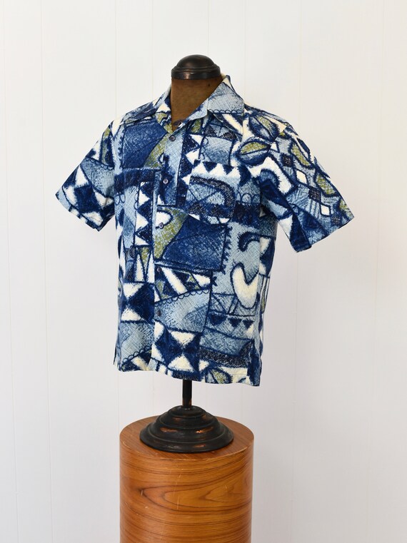 1970s Blue Jantzen Hawaiian Shirt - image 4