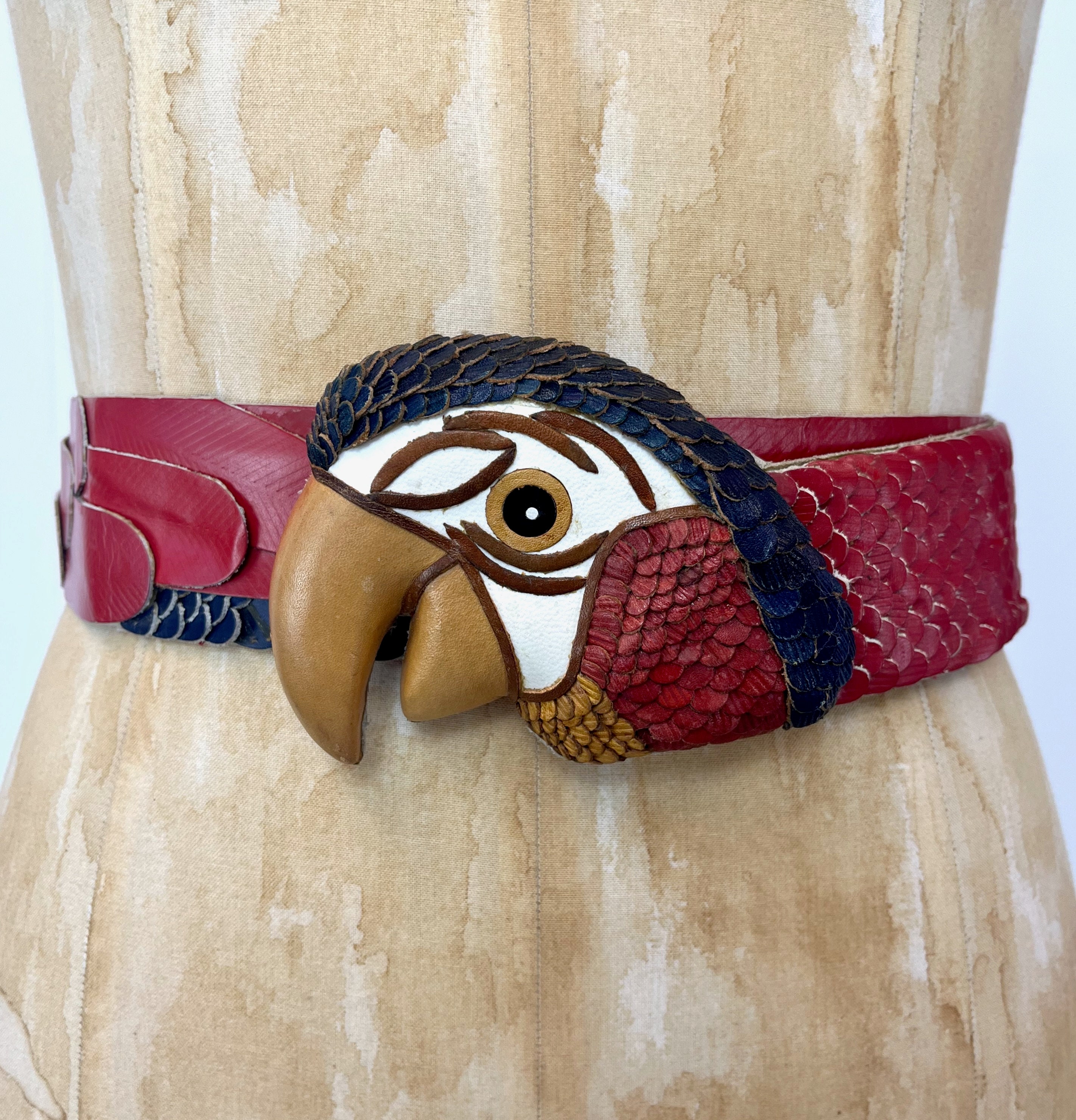 1980s Parrot Macaw Bird Novelty Red Leather Statement Belt 