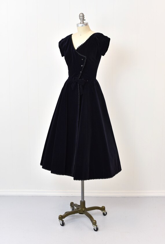 1950s Blue Velvet Bow Party Dress Gown - image 4