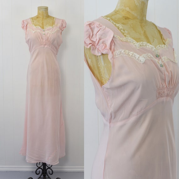1940's Pink Puff Sleeve Nightgown