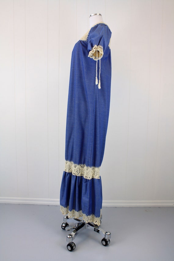 1970s Crochet & Chambray Puff Sleeve Dress - image 3