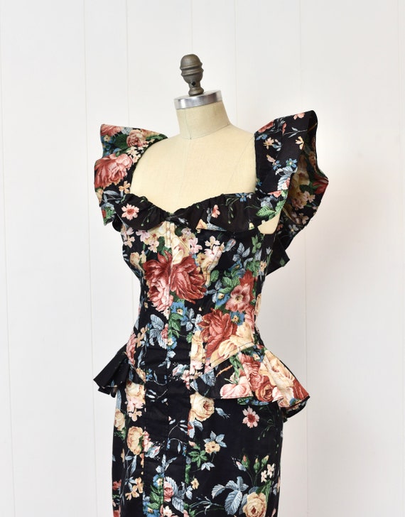 1980s Karen Alexander Black Rose Floral Ruffled P… - image 4