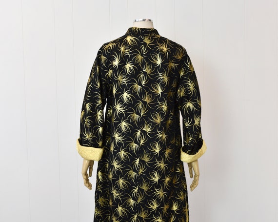 1950s Black & Gold Metallic Starburst Brocade Asi… - image 6