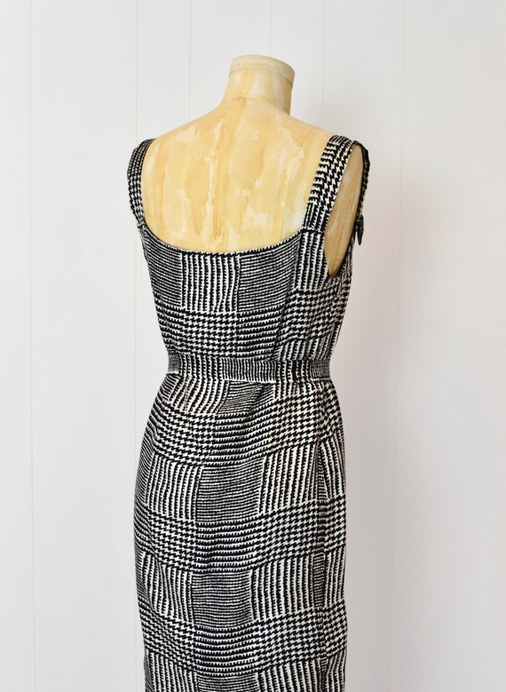 1960s Silk Black & White Houndstooth Plaid Inspir… - image 7