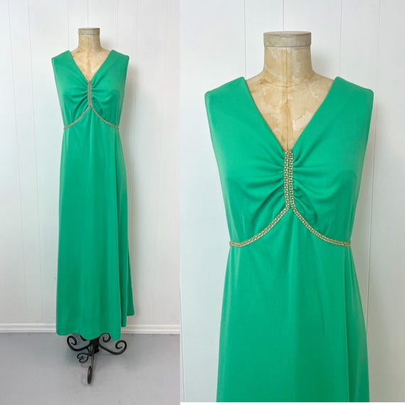slim fit dress slacks Cloudland Women's Wrap Dress in Green White Spot main image 0