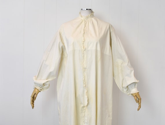 Antique 1900s White Cotton Ruffled Boudoir Nightg… - image 2