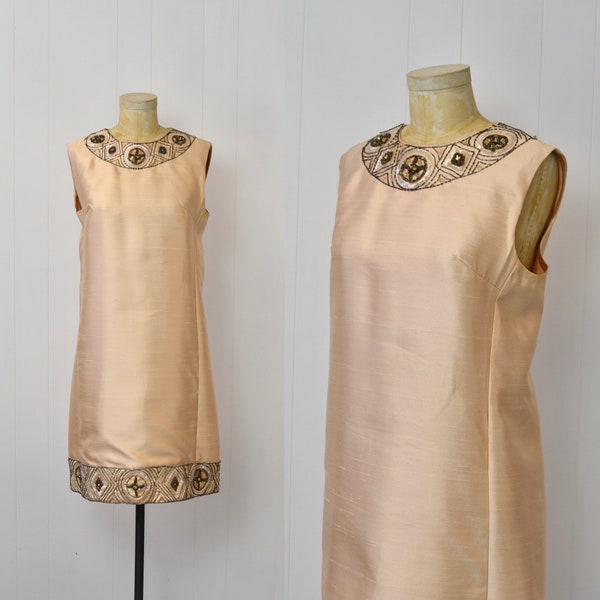 1960s Peach Beaded Rhinestone Sequin Cocktail Party Mod Shift Bernetti New York Dress