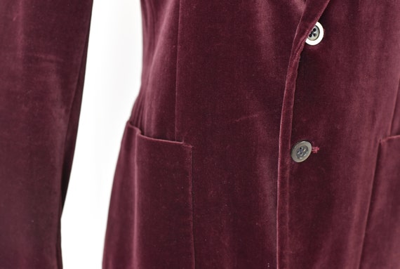 1970s Yves Saint Laurent Burgundy Velvet Jacket - image 9