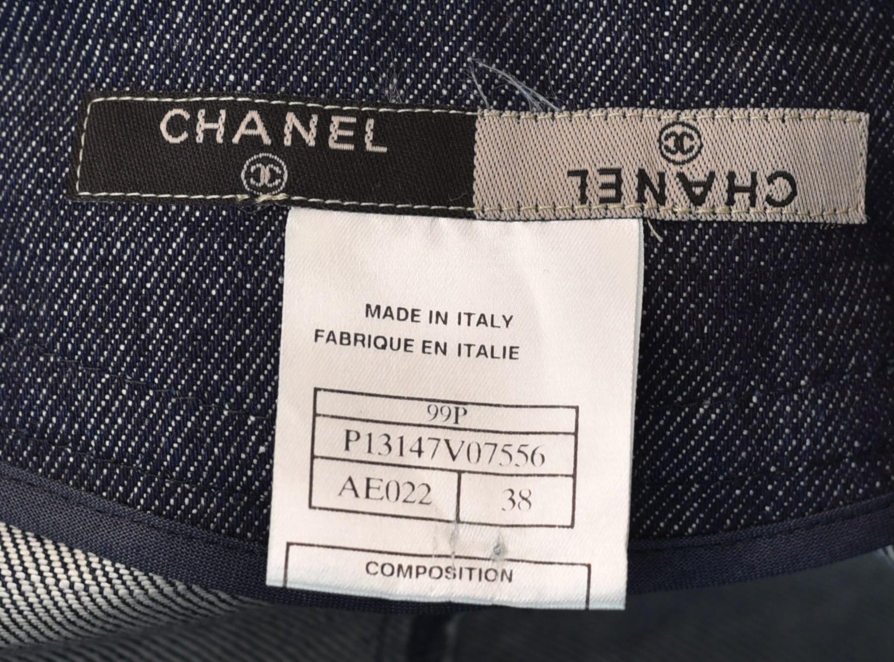1999 Chanel Spring Collection Dark Blue Denim Cotton Pencil Skirt 