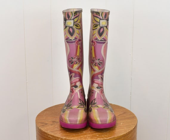 Vintage Emilio Pucci Pink Floral Psychedelic Patterned Rubber