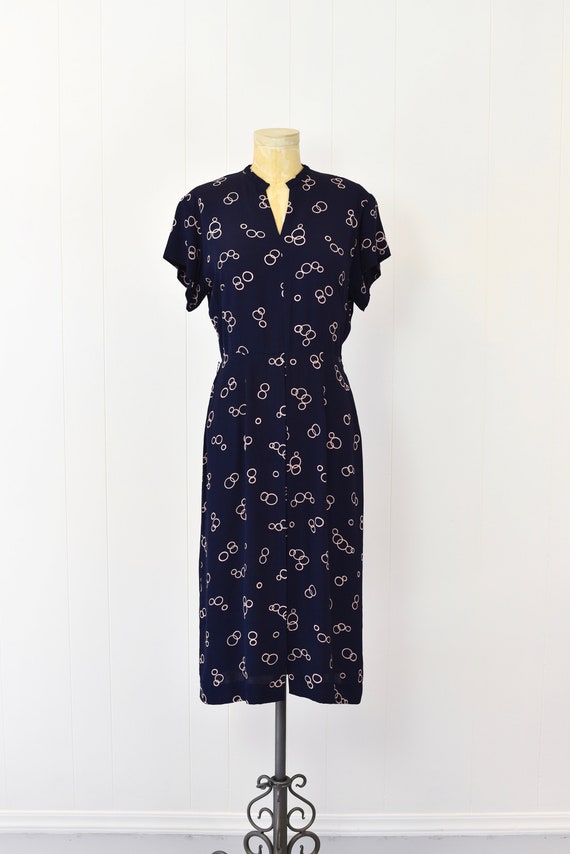1940s Navy & Pink Day Dress - image 2