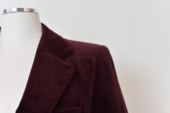 1970s Yves Saint Laurent Burgundy Velvet Jacket - image 8