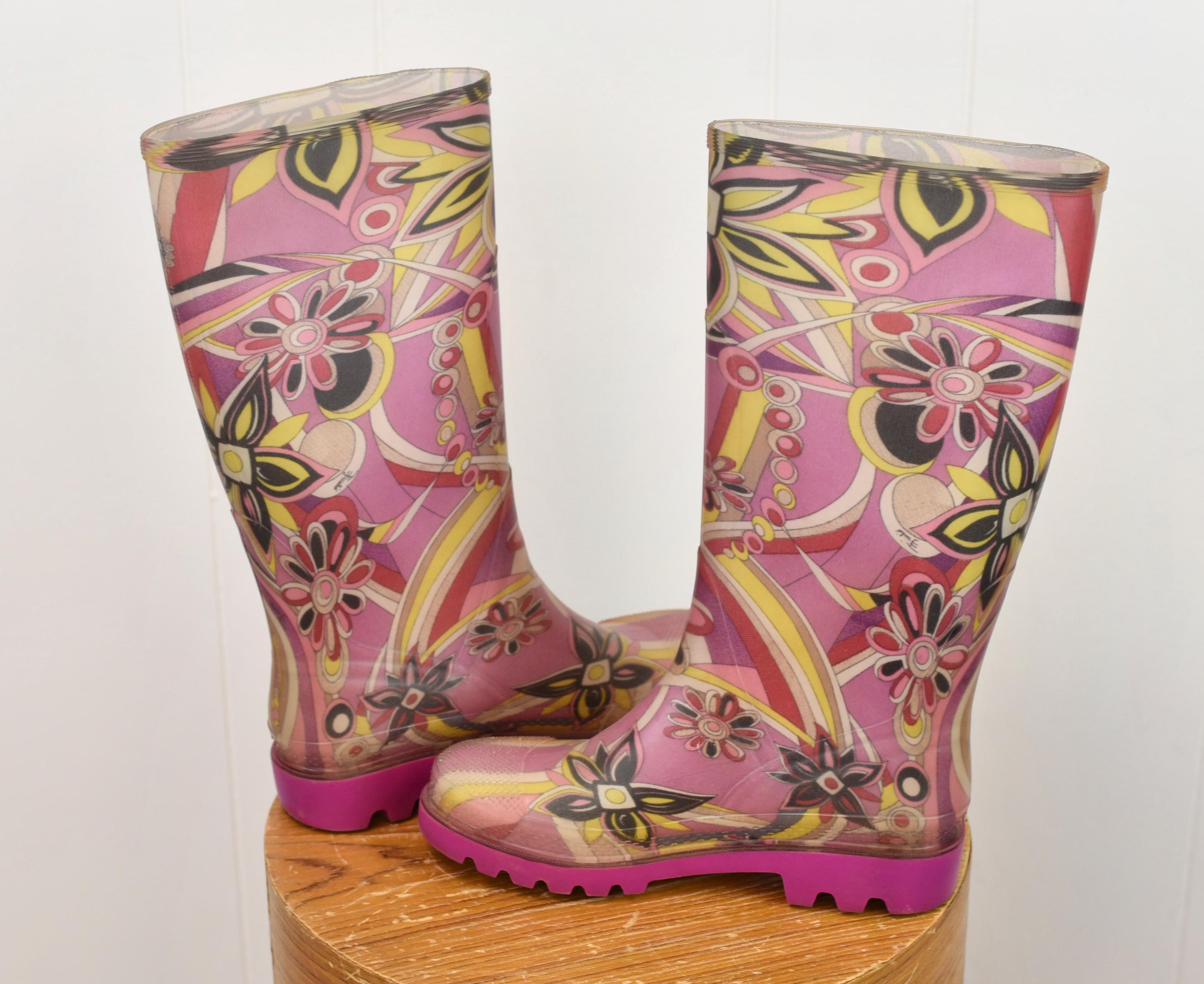 Vintage Emilio Pucci Pink Floral Psychedelic Patterned Rubber