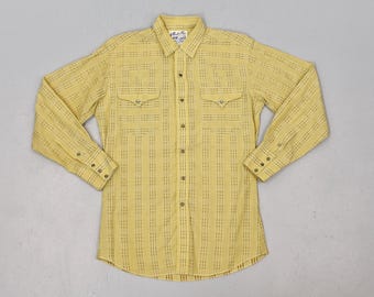 1970s Western Cowboy Tic Tac Toe Novelty Print Tan Beige Pearl Snap Ranch & Town Cotton Long Sleeve Shirt