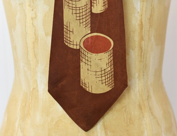 1940s Tiki Style Novelty Print Brown Neck Tie - image 6