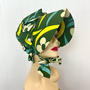 ON HOLD 1960s Green Flower Power Floral Print Cotton Bonnet Visor Sun Hat