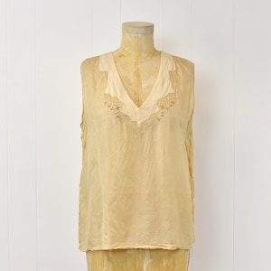 Antique 1920s Silk Floral Embroidery Sleeveless Flapper Art Deco Blouse Shirt Top