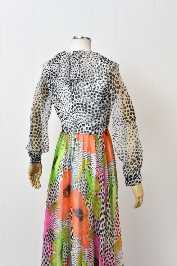 1960s/1970s Polka Dot & Poppy Print Ruffled Chiff… - image 7