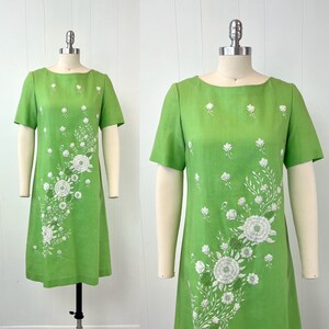 1960s Lime Spring Green Floral Embroidery Lattice Linen Mod Shift Dress