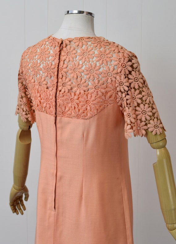 1960s Melon Floral Lace Mod Dress - image 8