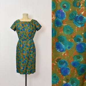 1950s Green Blue Floral Print Silk Short Sleeve Wiggle Pencil Pinup Party Cocktail Dress