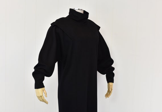 1980s Escada Black Dress - image 5