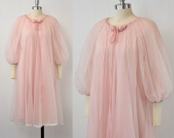 1960s Peach Pink Lingerie Peignoir Bed Jacket . Vintage Lace 60s  