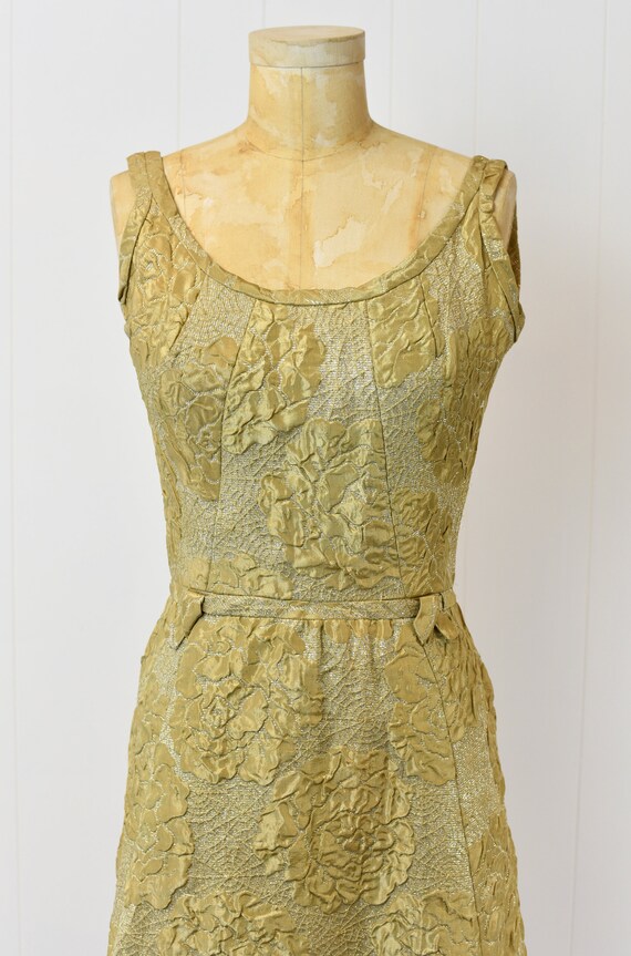 golden spiderweb dresses Medium 2000s Gold Ombr Knit Dress with Spider Web Design St John Couture