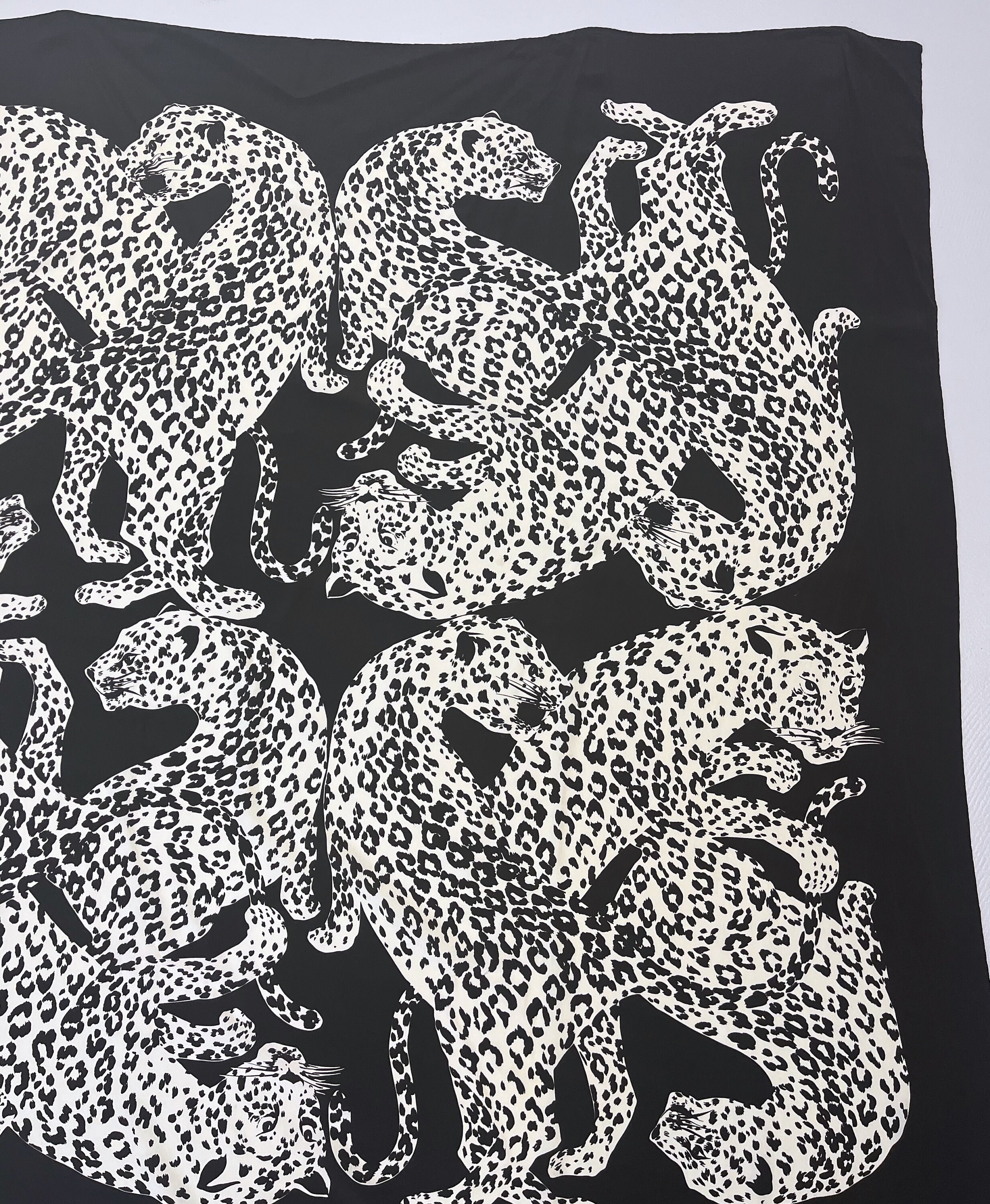 90s イヴサンローラン スカーフ ヴィンテージ レオパード Vintage Yves Saint Laurent Leopard Jaguar Animal Novelty