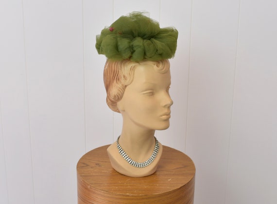 1950s Green Tulle Faux Cherries Fascinator Mini T… - image 8