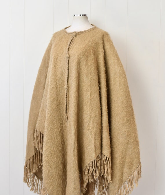 1970s Mohair Wool Tan Light Brown Mohair Fringe P… - image 4