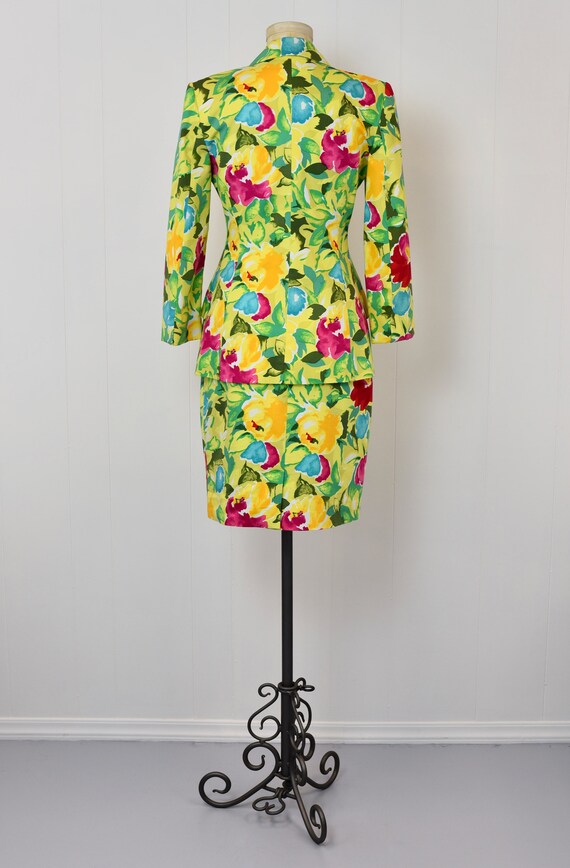 1980s/1990s Adrienne Vittadini Floral Suit Set - image 5