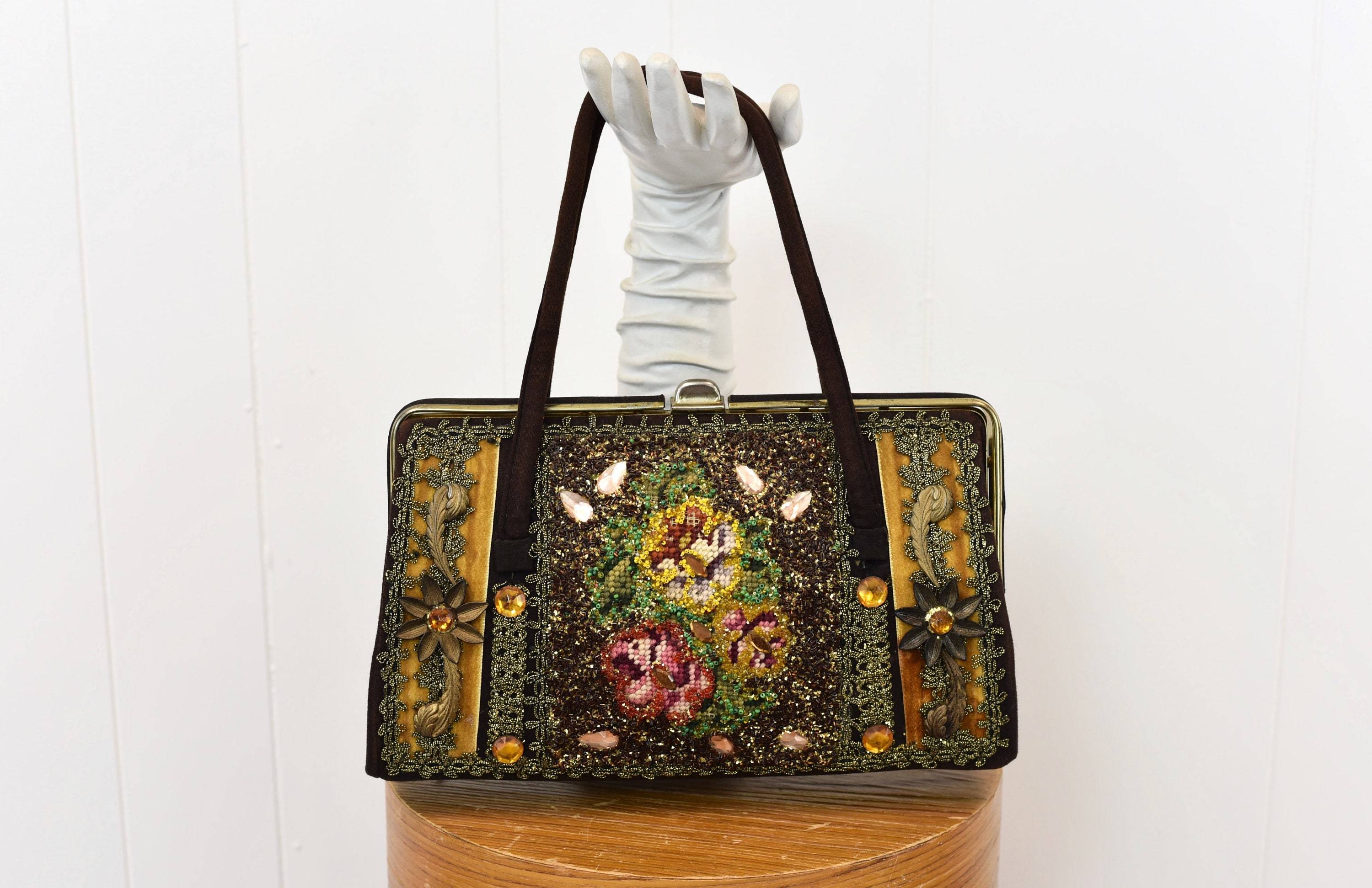 Vintage Ladies' Needlepoint Handbag/Purse – Williamsburg Antique Mall