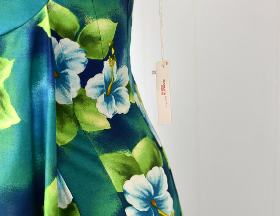 NOS 1960s Ui-Maikai Hibiscus Floral Hawaiian Dress - image 9