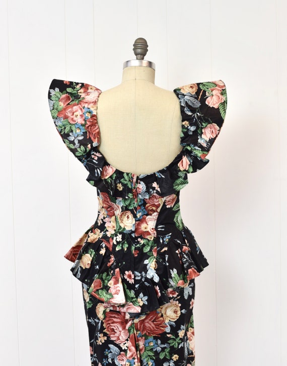 1980s Karen Alexander Black Rose Floral Ruffled P… - image 6